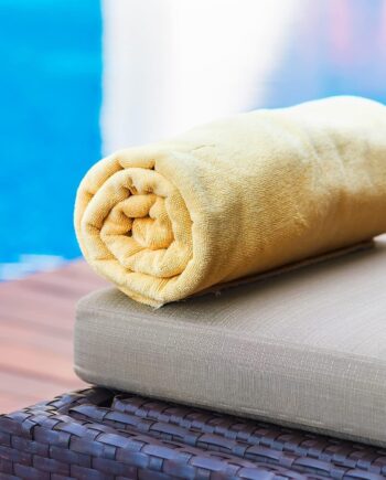 Colorful lightweight bath towel 6-piece set